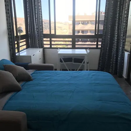 Renovated Near The Sea Apartamento