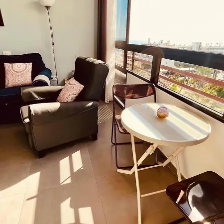 Renovated Near The Sea Apartamento *