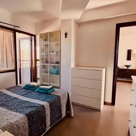 Renovated Near The Sea Apartamento *